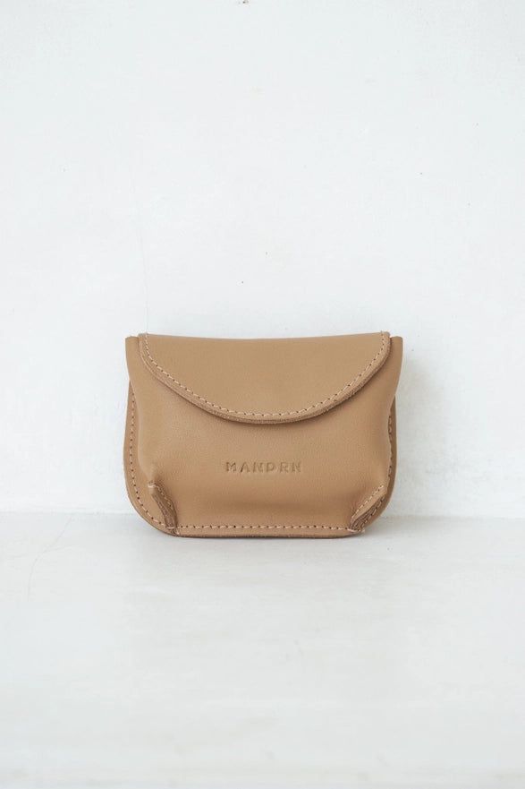 MANDRN BILLIE LEATHER POUCH - SAND