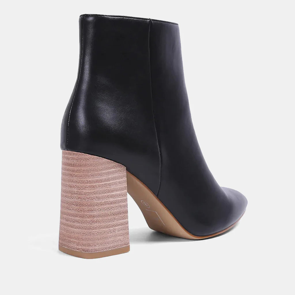 Veronica Leather Boot - Matte Black